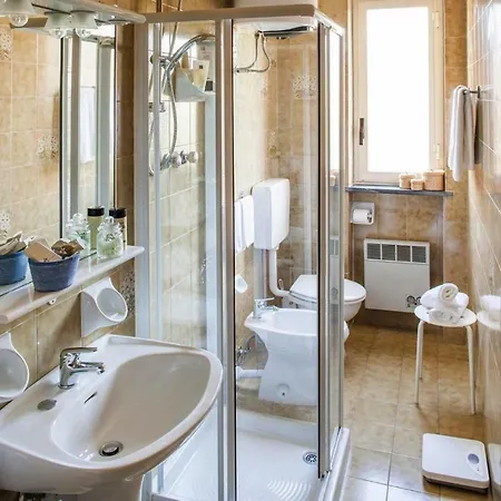 Il Borgo Della Rovere San Bartolomeo Al Mare Ili011004 Cye