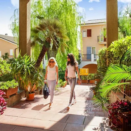 Апартаменты Il Borgo Della Rovere San Bartolomeo Al Mare Ili011004 Cye Oneglia